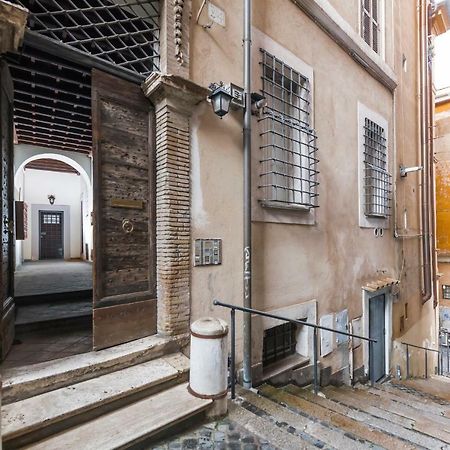 Two Bedrooms Apartment With Solarium With View On San Peter Church And Sant'Angelo Castle Rom Eksteriør billede